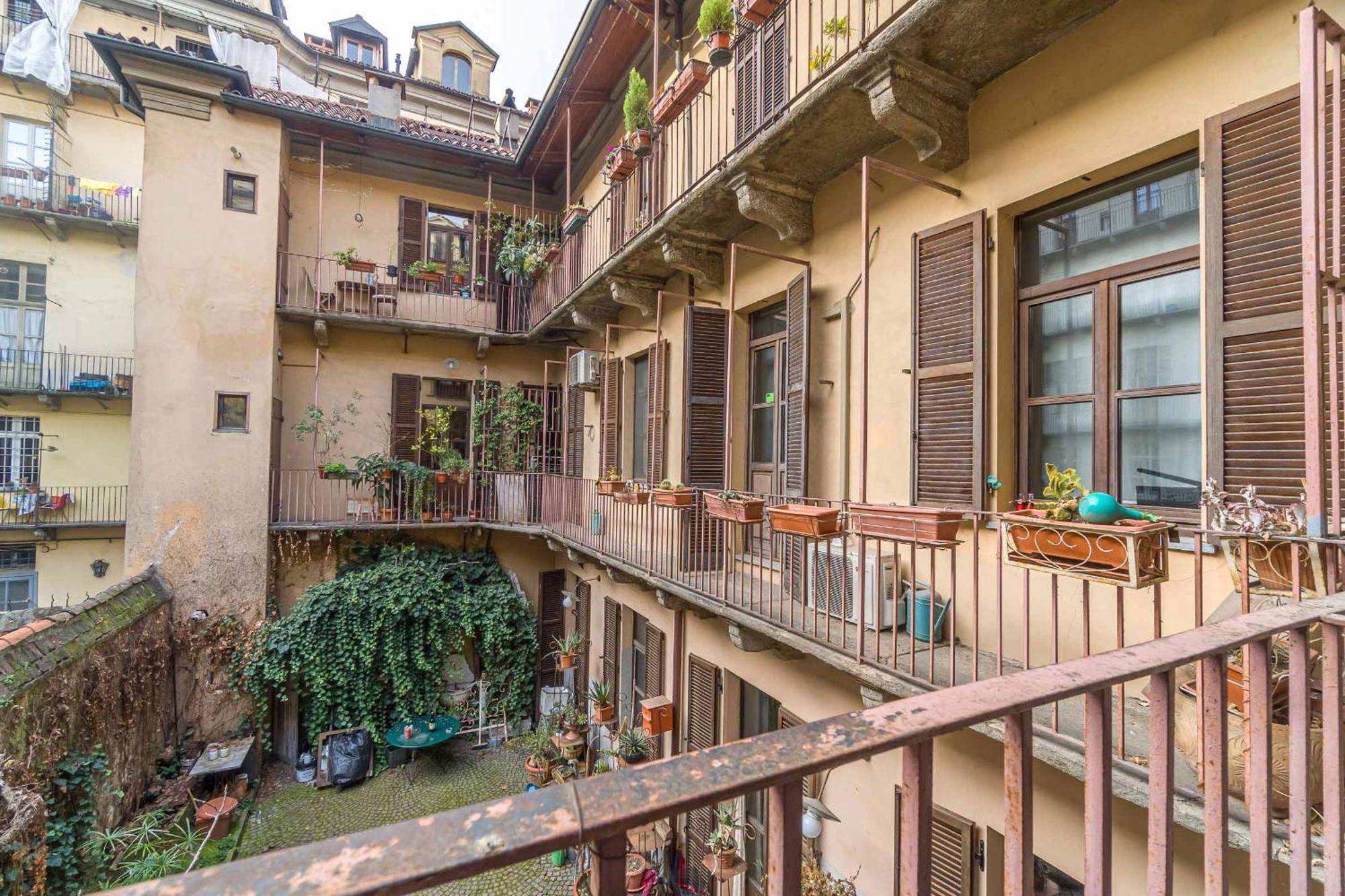 Quadrilatero Romano! Exclusive & Roomy Apartment Торино Екстериор снимка